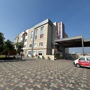 Muhurat Hotel And Resort,